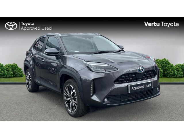 Main listing image - Toyota Yaris Cross