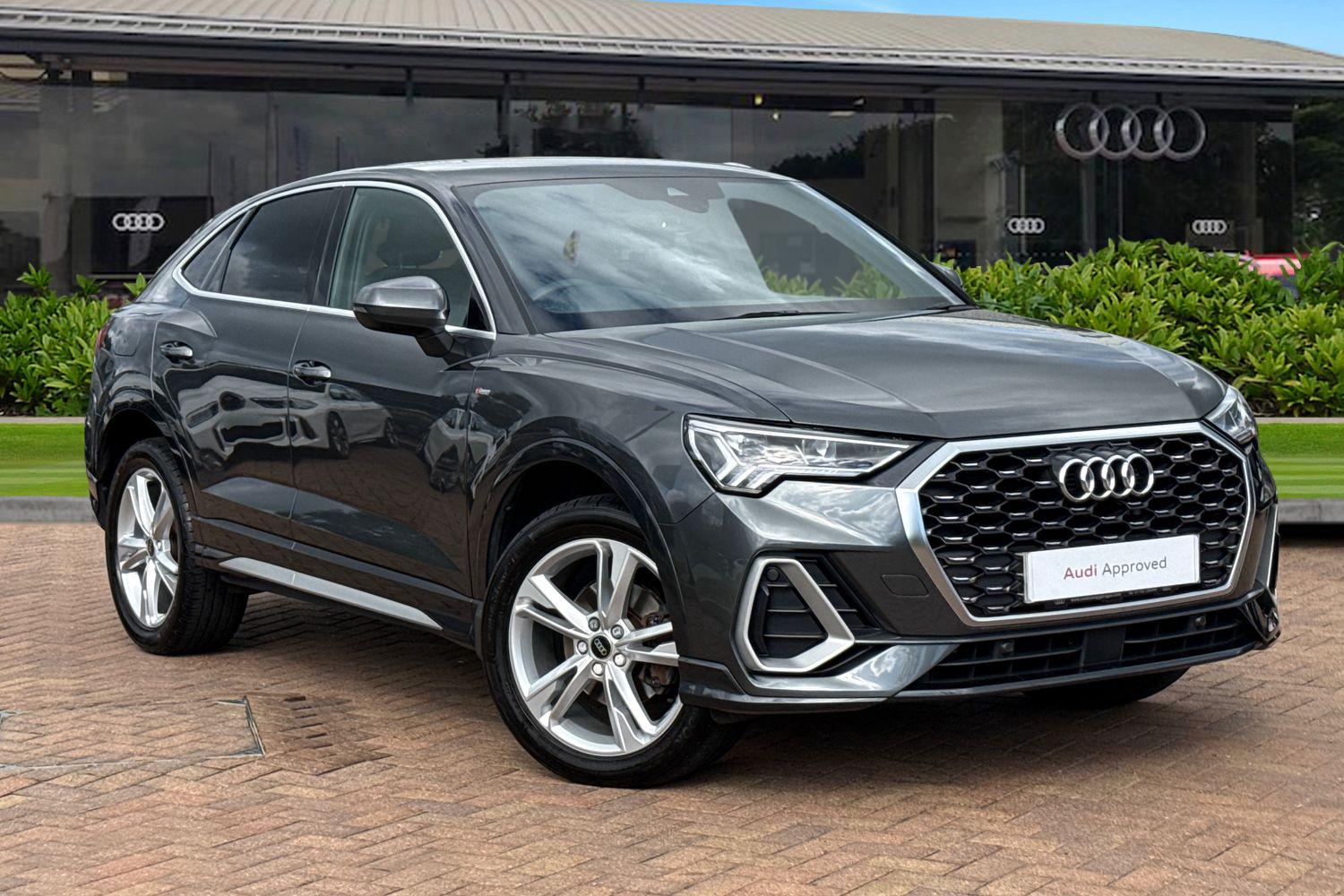 Main listing image - Audi Q3
