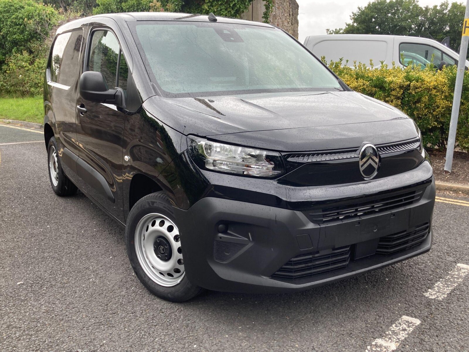 Main listing image - Citroen Berlingo Van