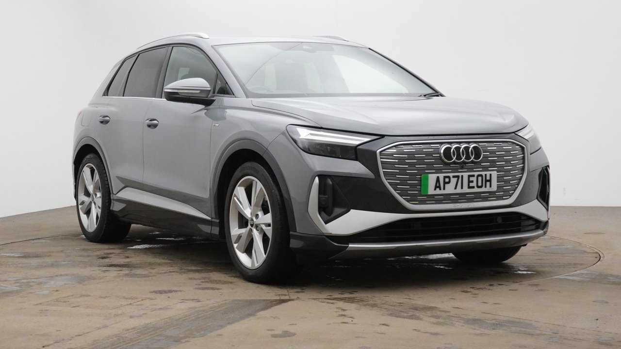 Main listing image - Audi Q4