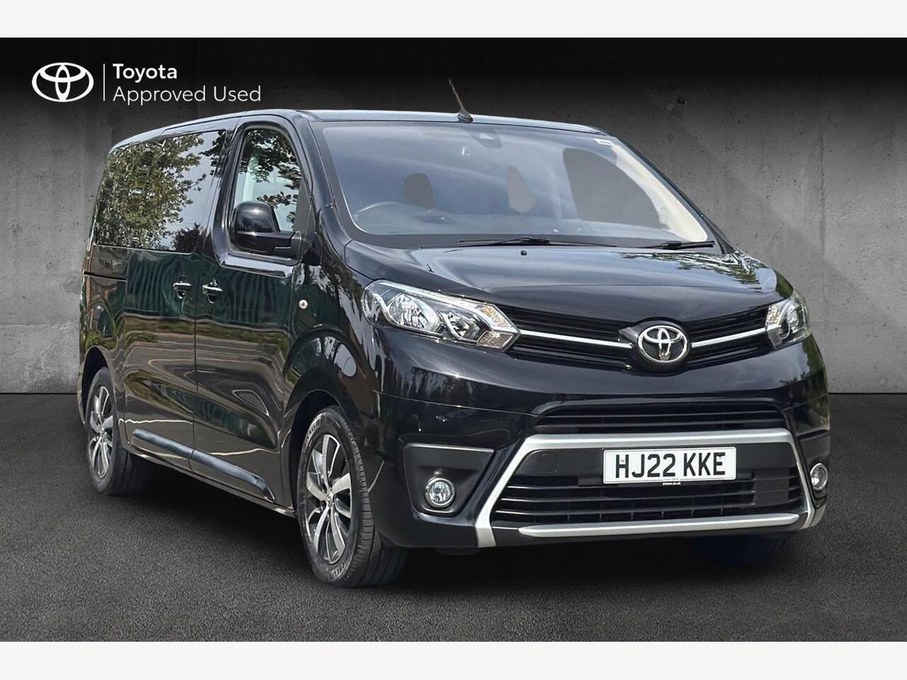 Main listing image - Toyota Proace Verso