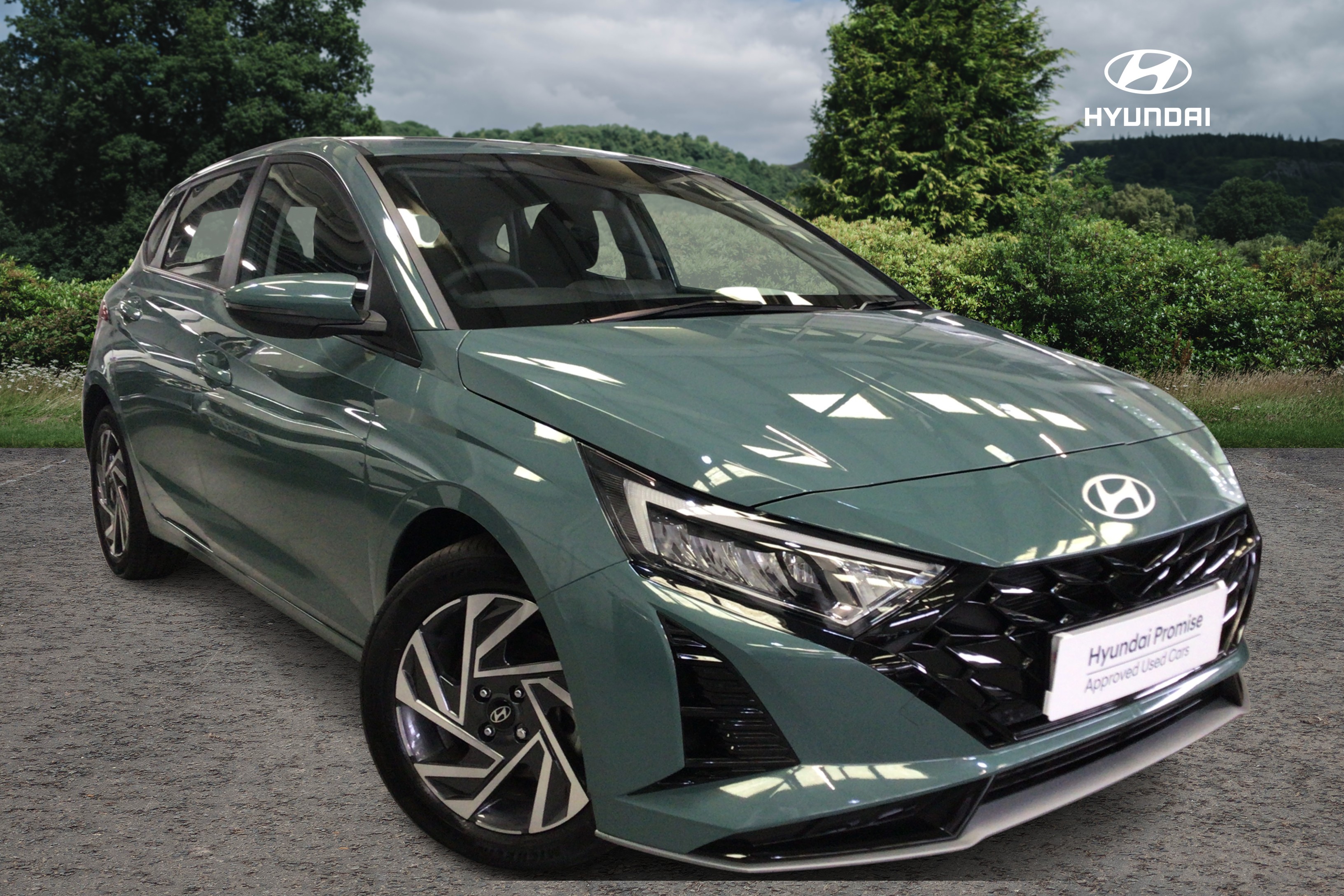 Main listing image - Hyundai i20