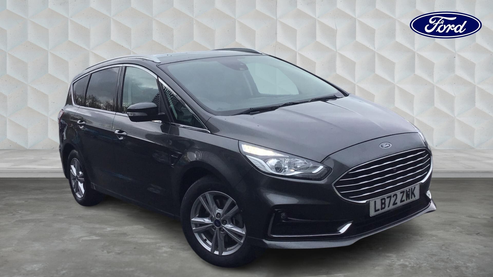 Main listing image - Ford S-MAX