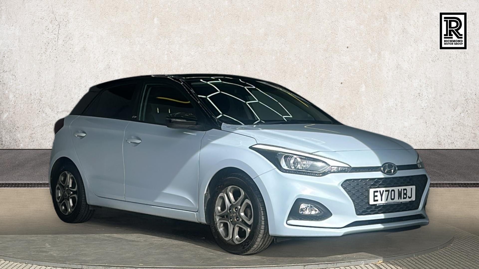 Main listing image - Hyundai i20