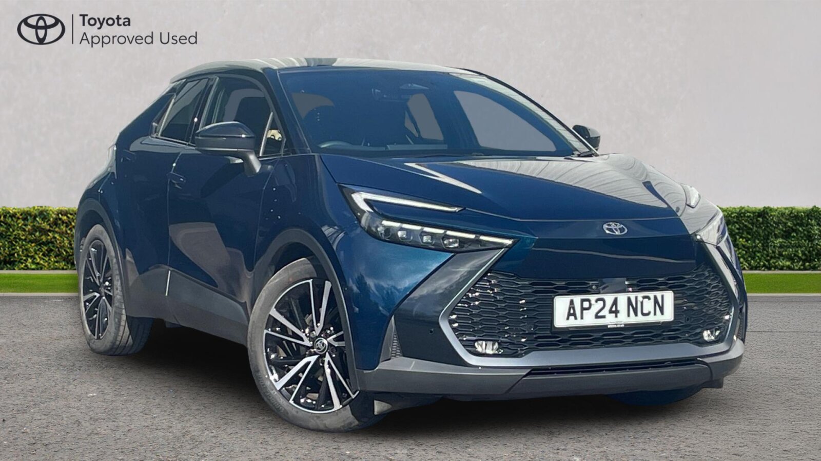 Main listing image - Toyota C-HR
