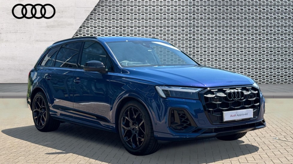 Main listing image - Audi Q7