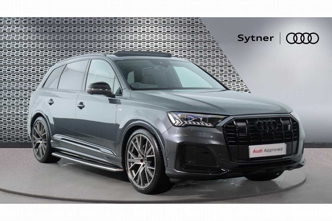 Main listing image - Audi Q7