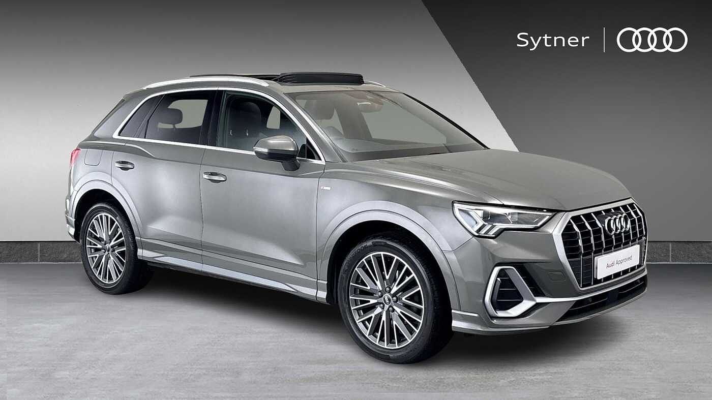 Main listing image - Audi Q3