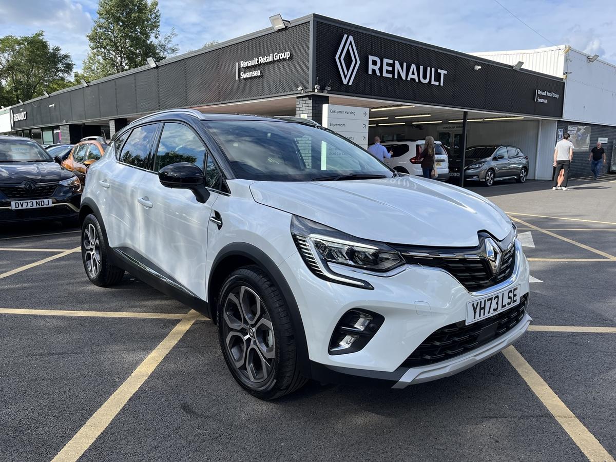 Main listing image - Renault Captur