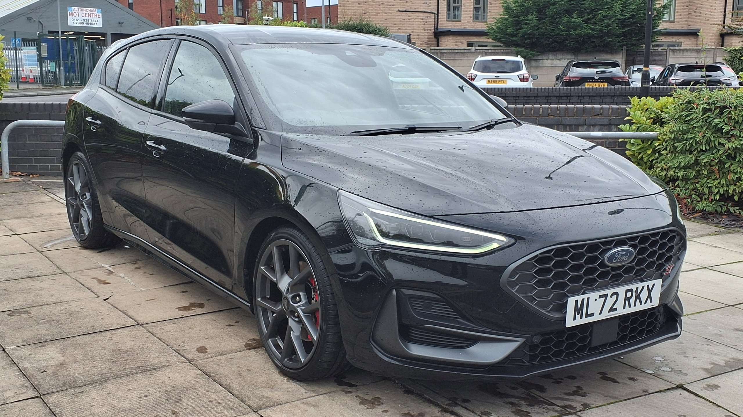 Main listing image - Ford Focus ST