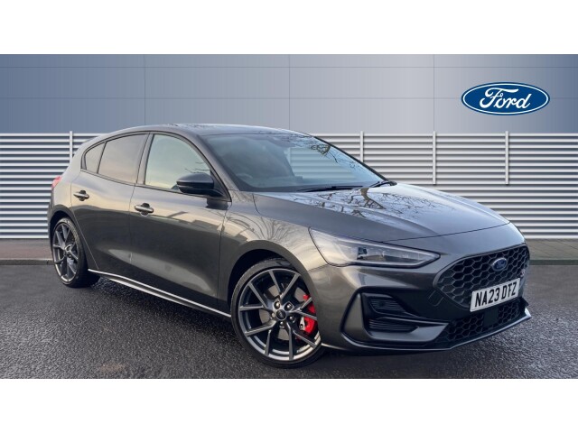 Main listing image - Ford Focus ST