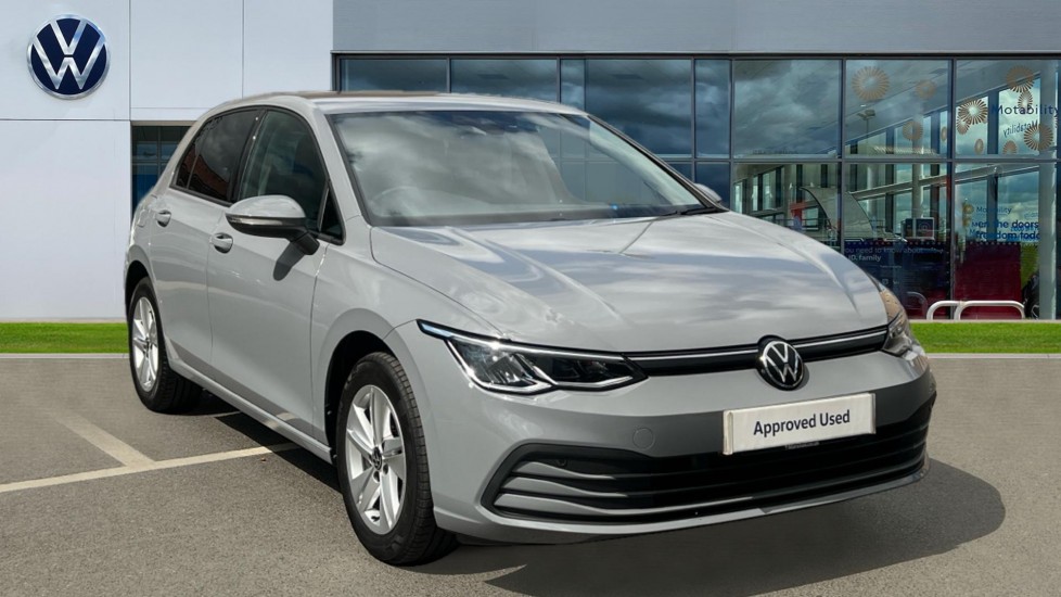 Main listing image - Volkswagen Golf