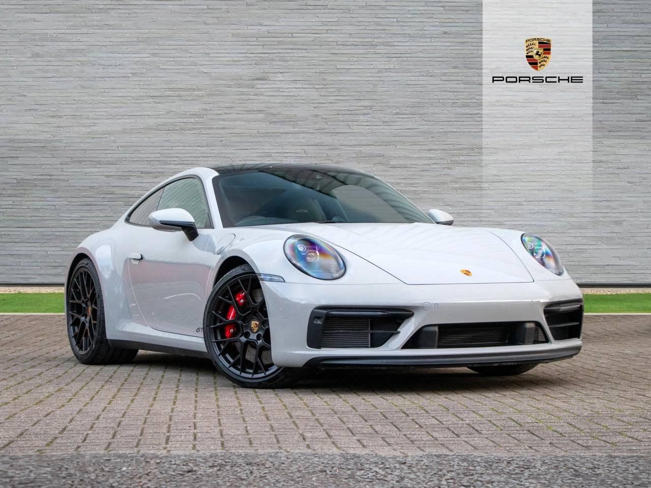 Main listing image - Porsche 911