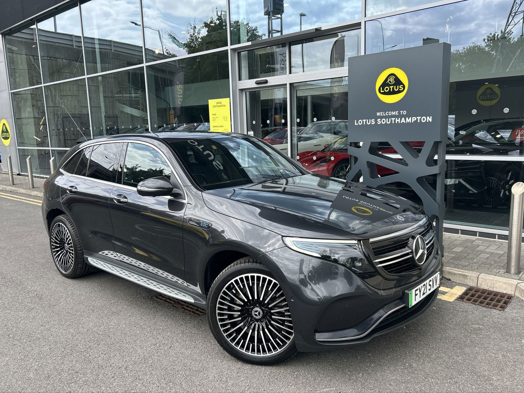 Main listing image - Mercedes-Benz EQC