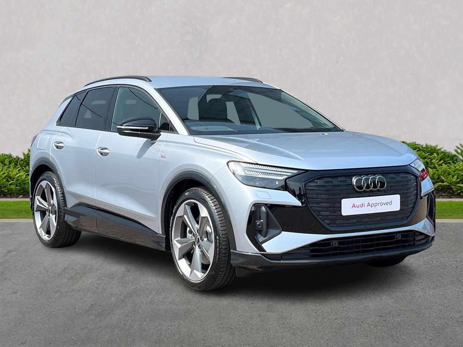 Main listing image - Audi Q4