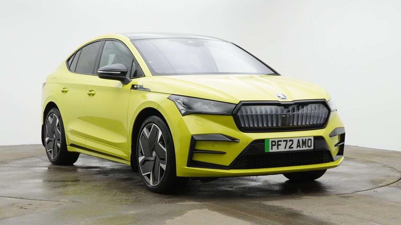 Main listing image - Skoda Enyaq