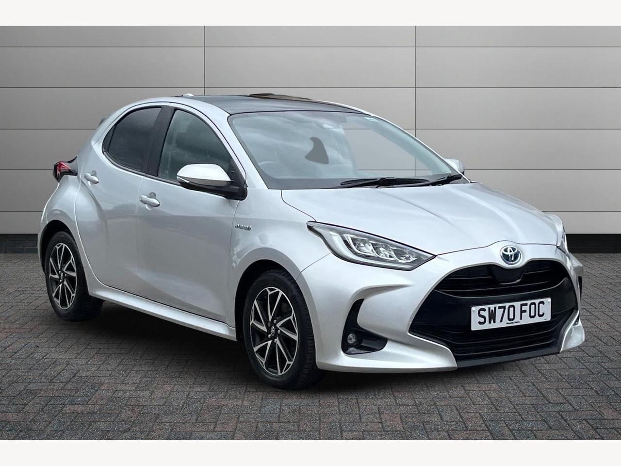 Main listing image - Toyota Yaris