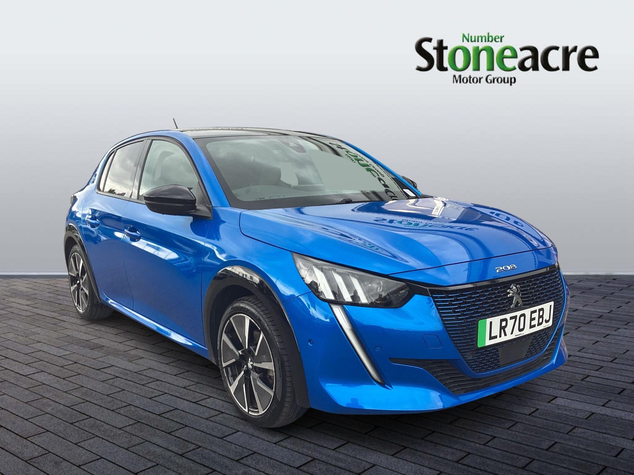 Main listing image - Peugeot e-208