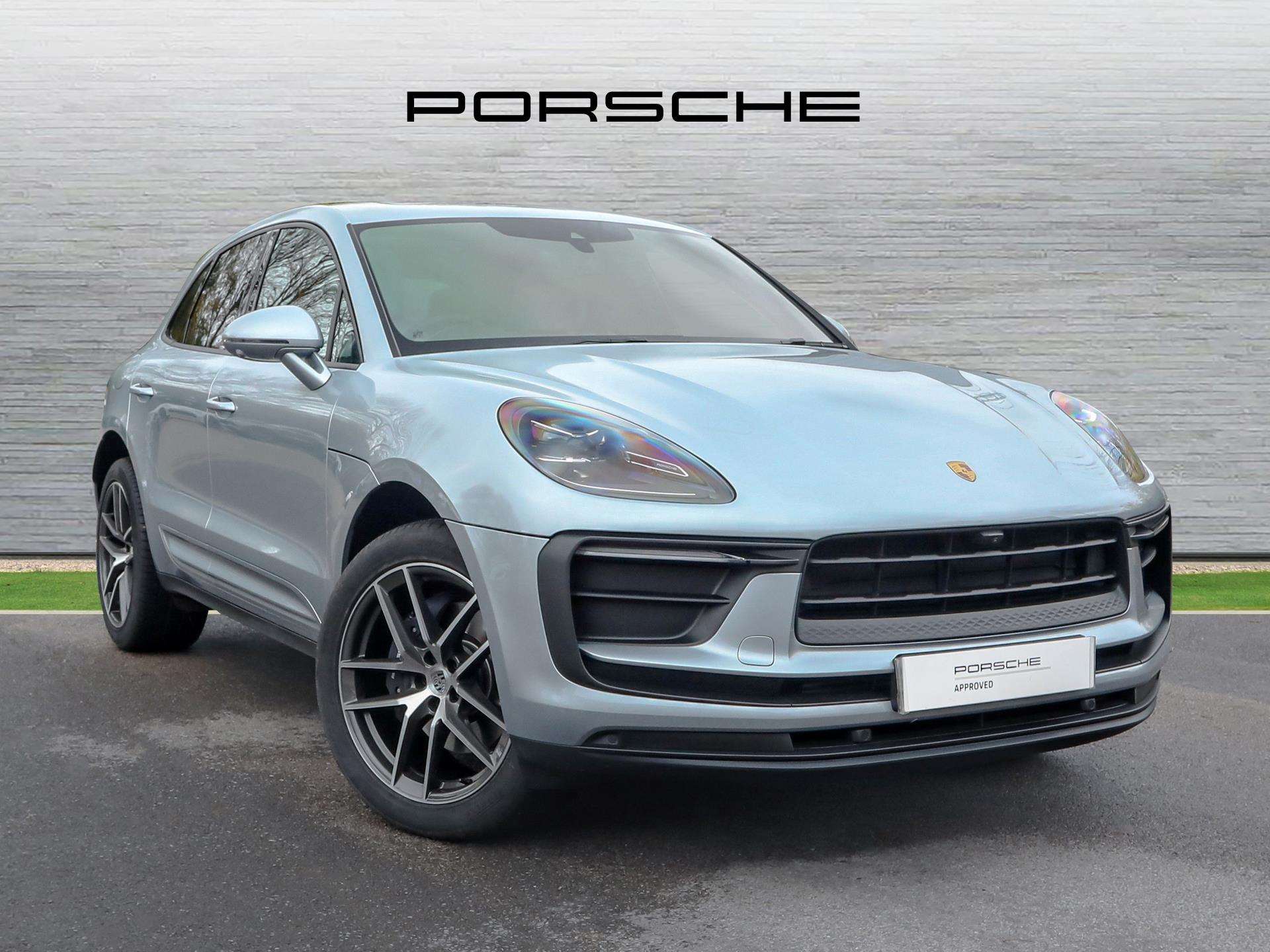 Main listing image - Porsche Macan