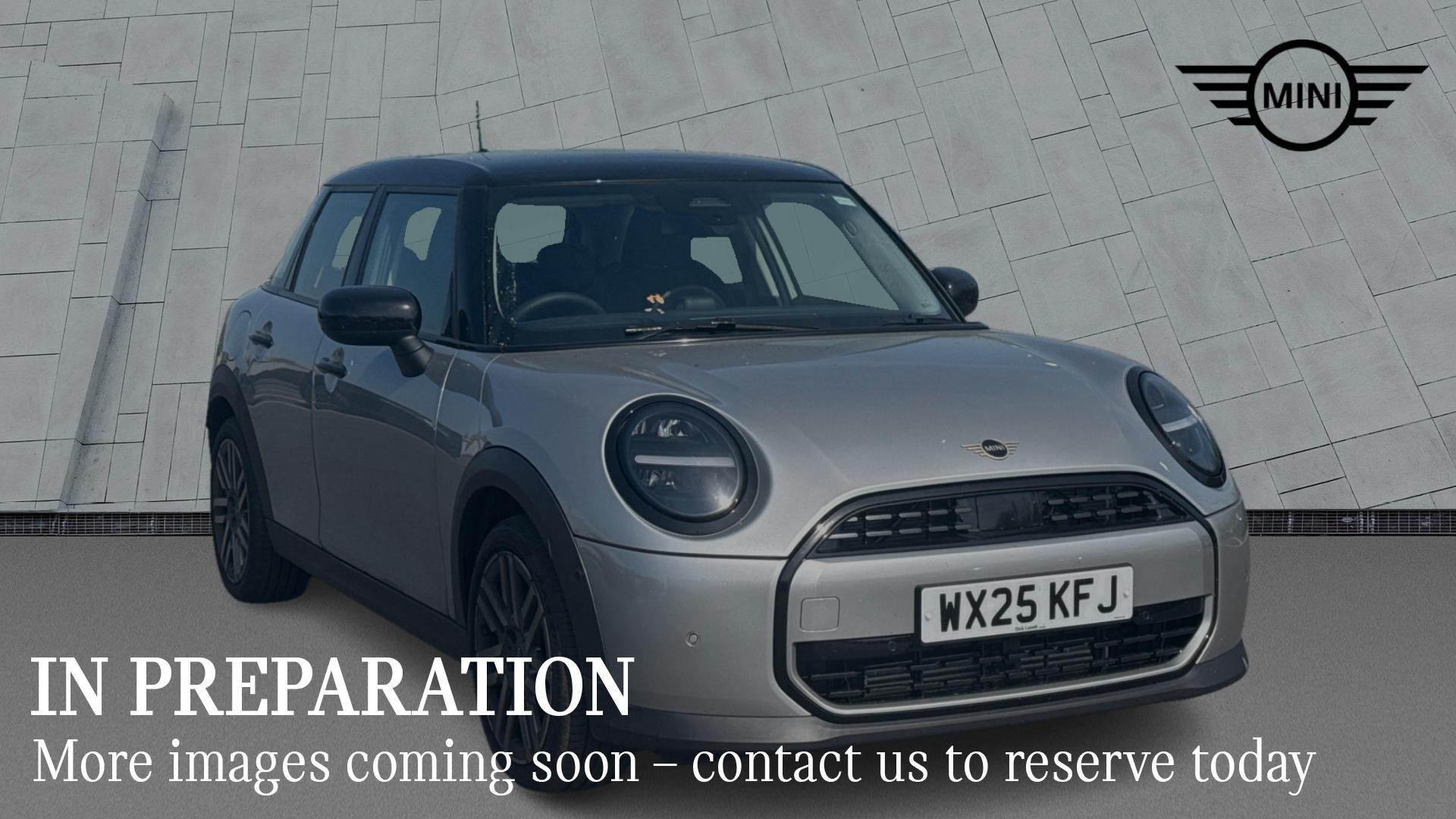 Main listing image - MINI Hatchback 5dr