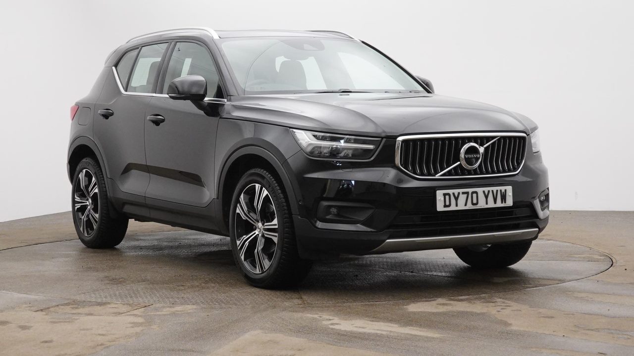 Main listing image - Volvo XC40