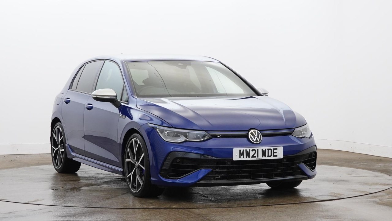 Main listing image - Volkswagen Golf R