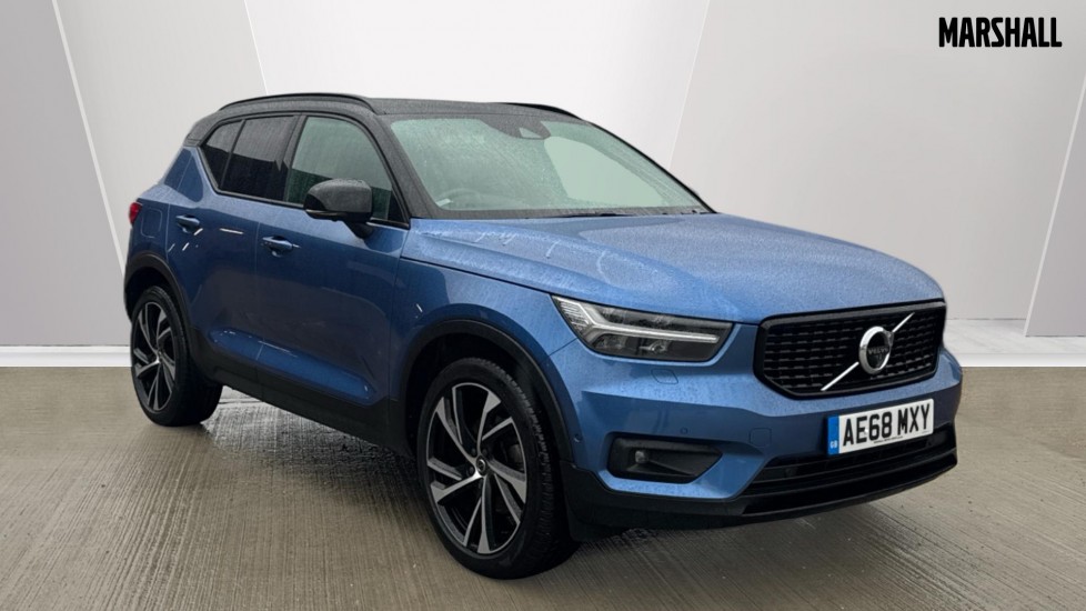 Main listing image - Volvo XC40