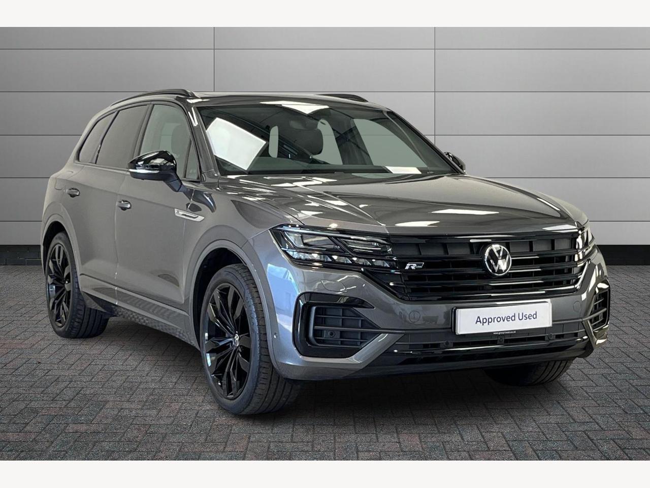Main listing image - Volkswagen Touareg