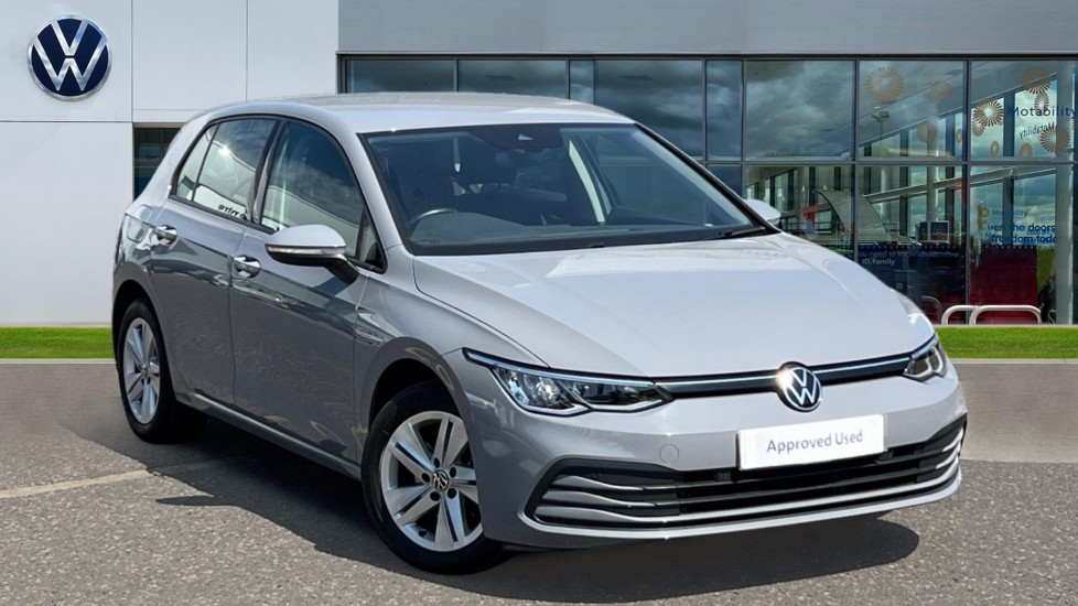Main listing image - Volkswagen Golf