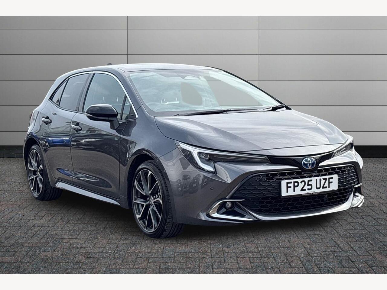 Main listing image - Toyota Corolla