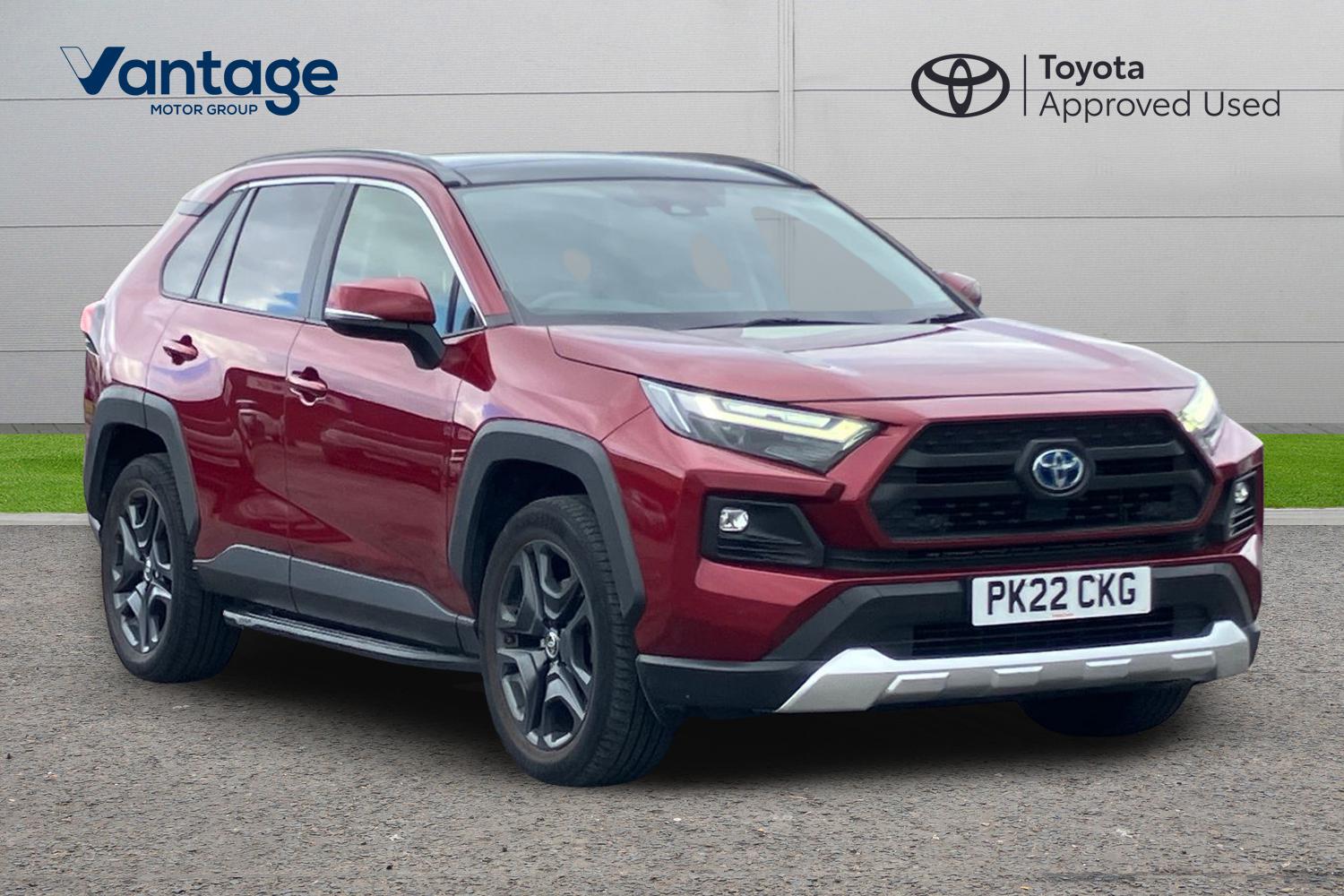 Main listing image - Toyota RAV4