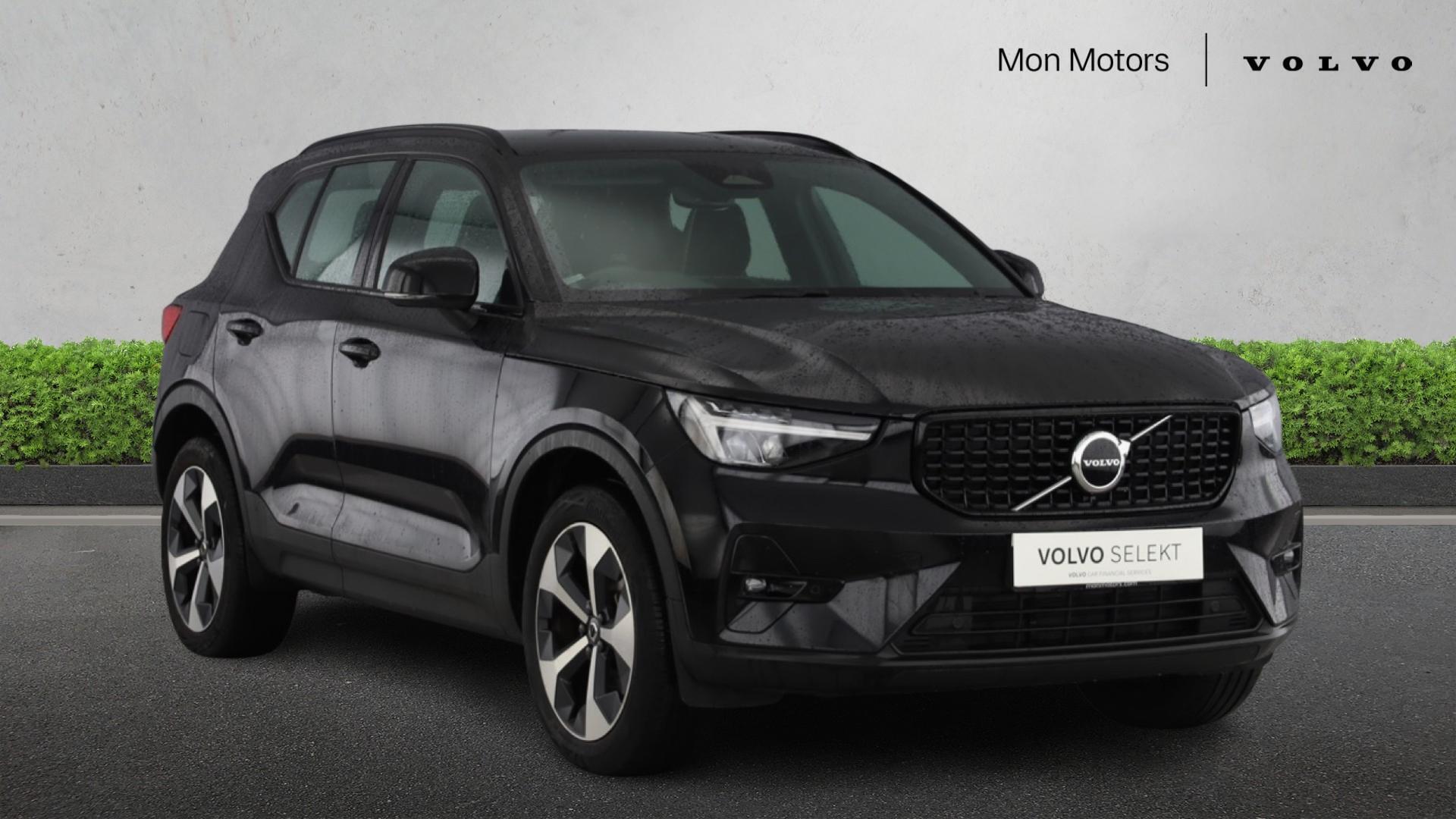 Main listing image - Volvo XC40
