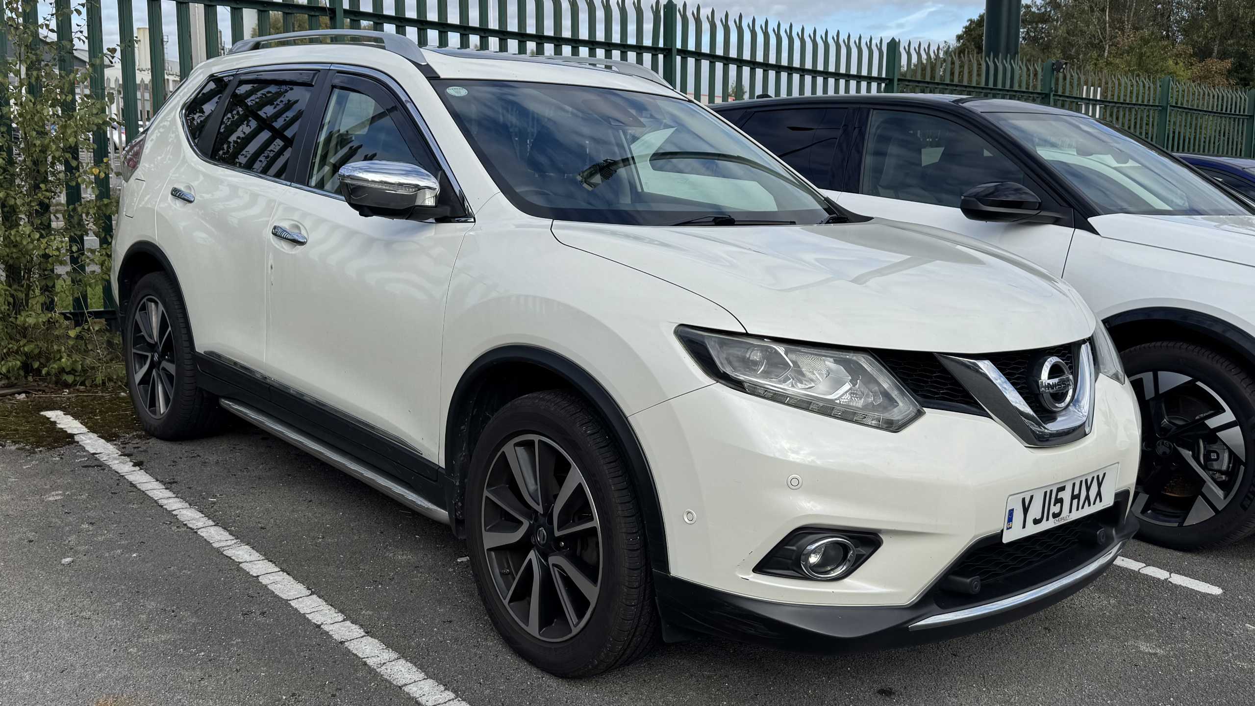 Main listing image - Nissan X-Trail