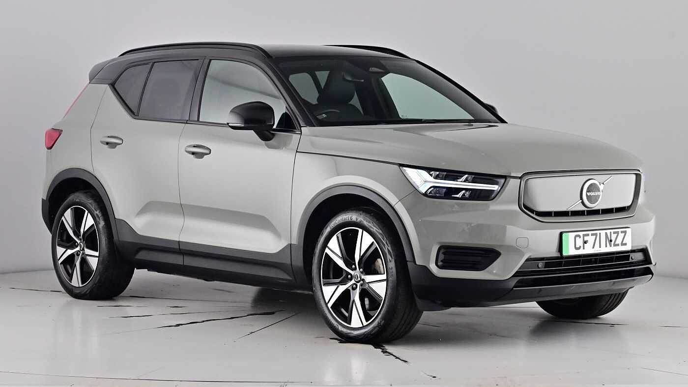 Main listing image - Volvo XC40 Recharge