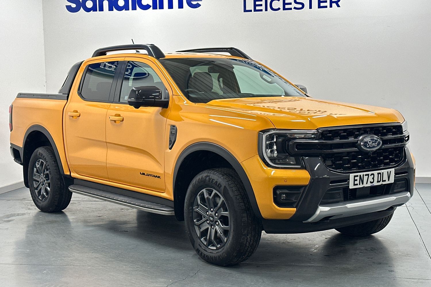 Main listing image - Ford Ranger