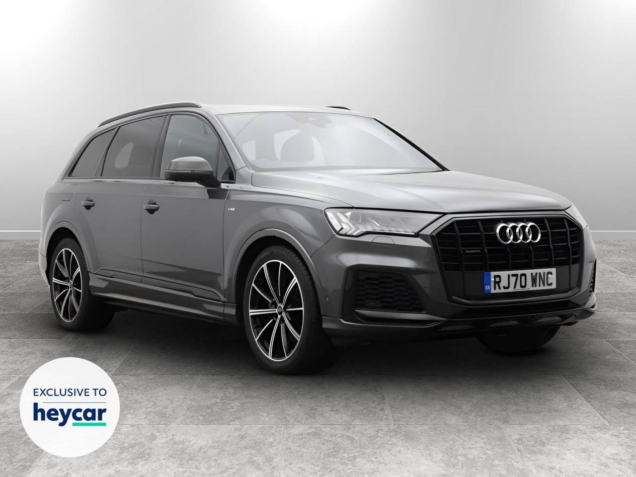 Main listing image - Audi Q7