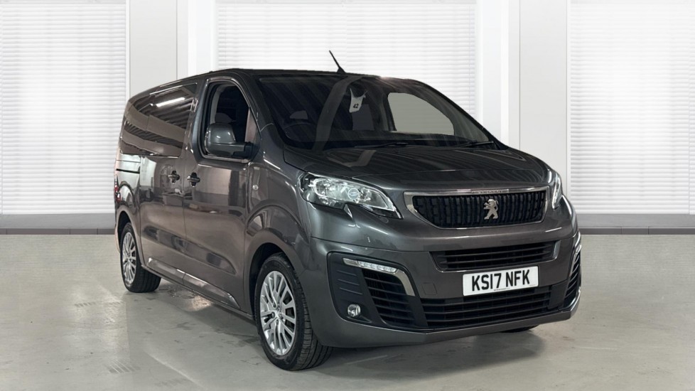 Main listing image - Peugeot Traveller