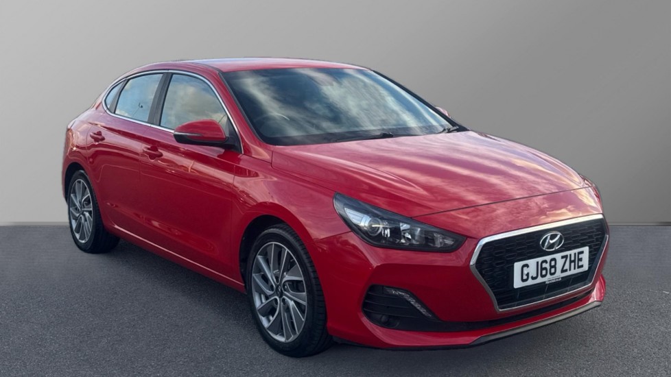 Main listing image - Hyundai i30 Fastback