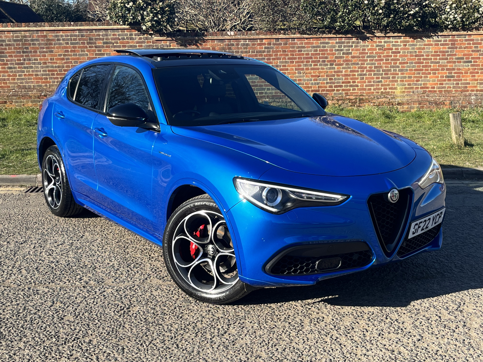 Main listing image - Alfa Romeo Stelvio