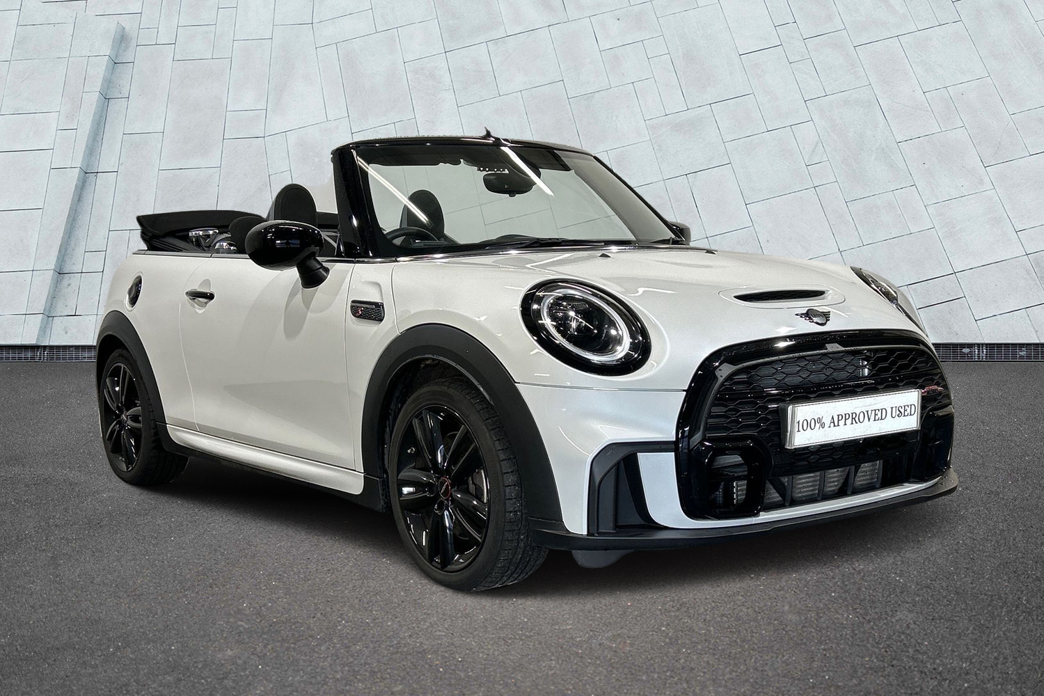 Main listing image - MINI Convertible