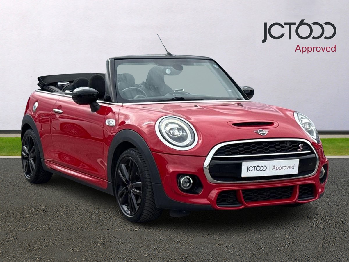 Main listing image - MINI Convertible
