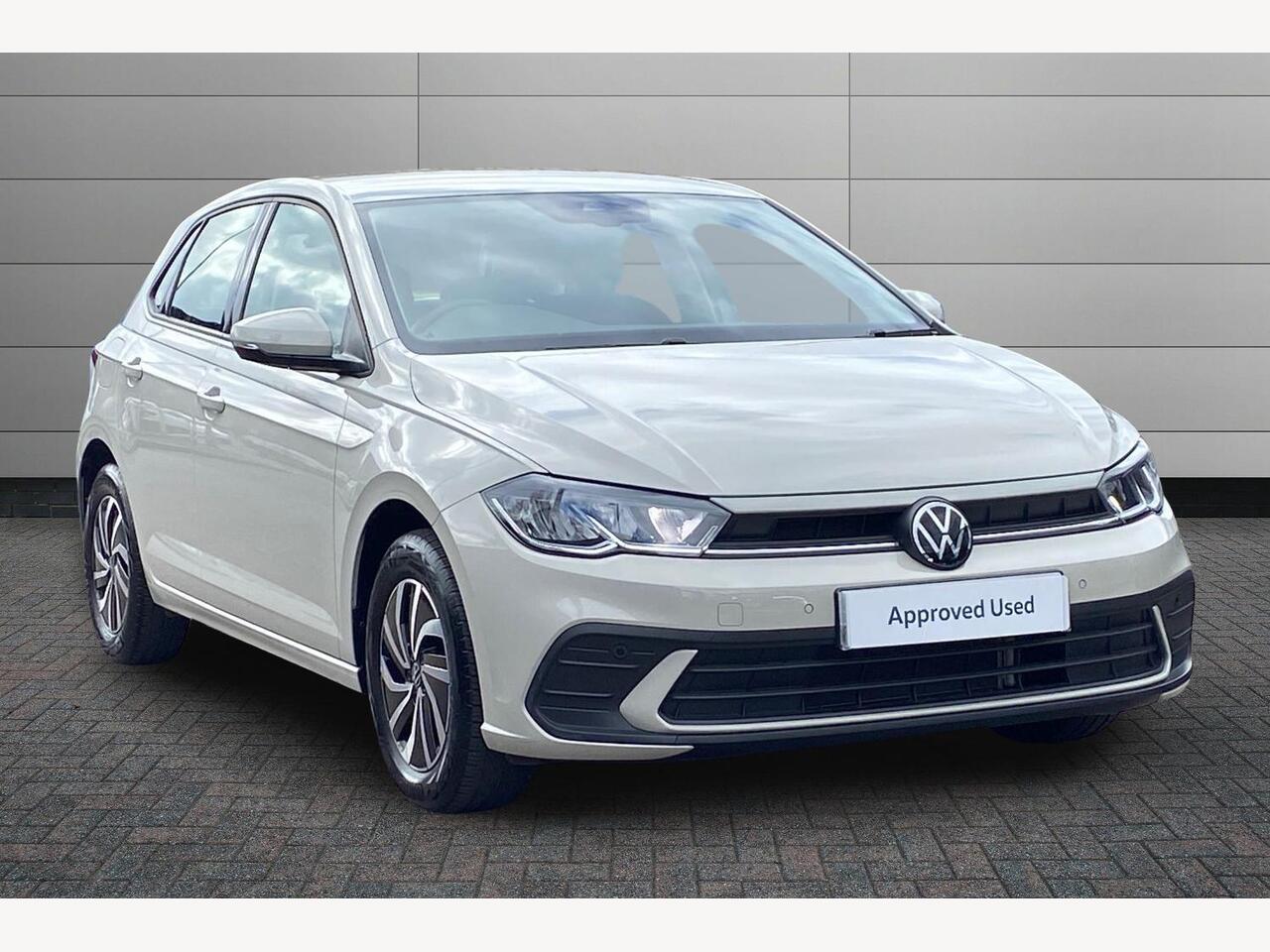 Main listing image - Volkswagen Polo