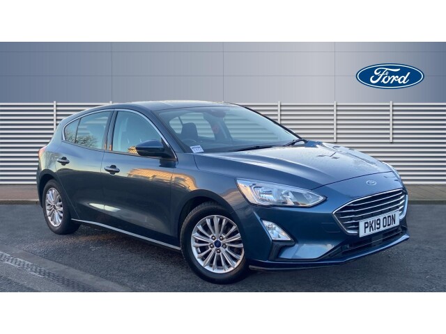 Main listing image - Ford Focus