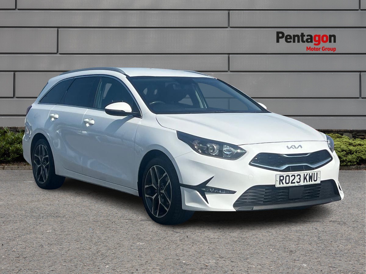 Main listing image - Kia Ceed SW
