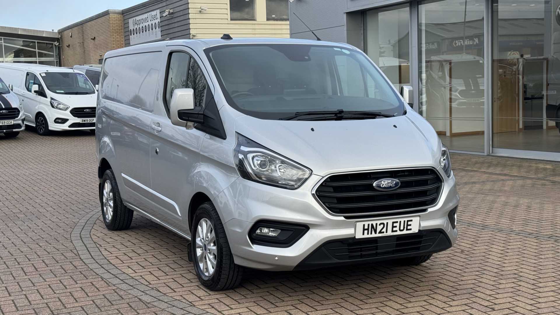 Main listing image - Ford Transit Custom