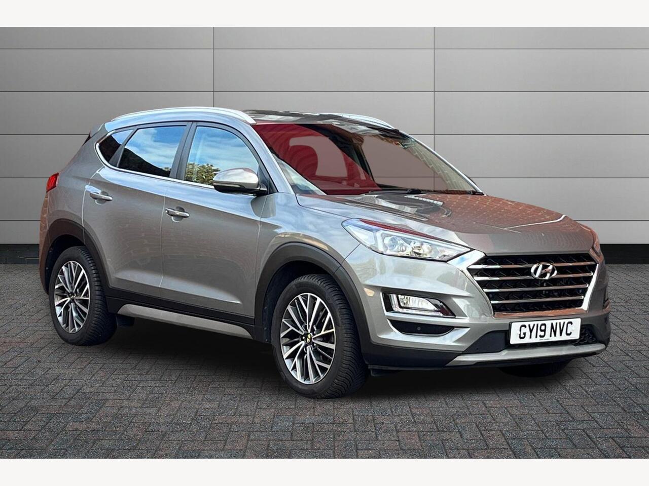 Main listing image - Hyundai Tucson