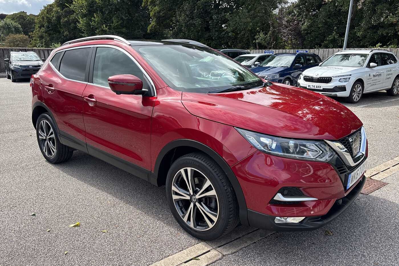 Main listing image - Nissan Qashqai