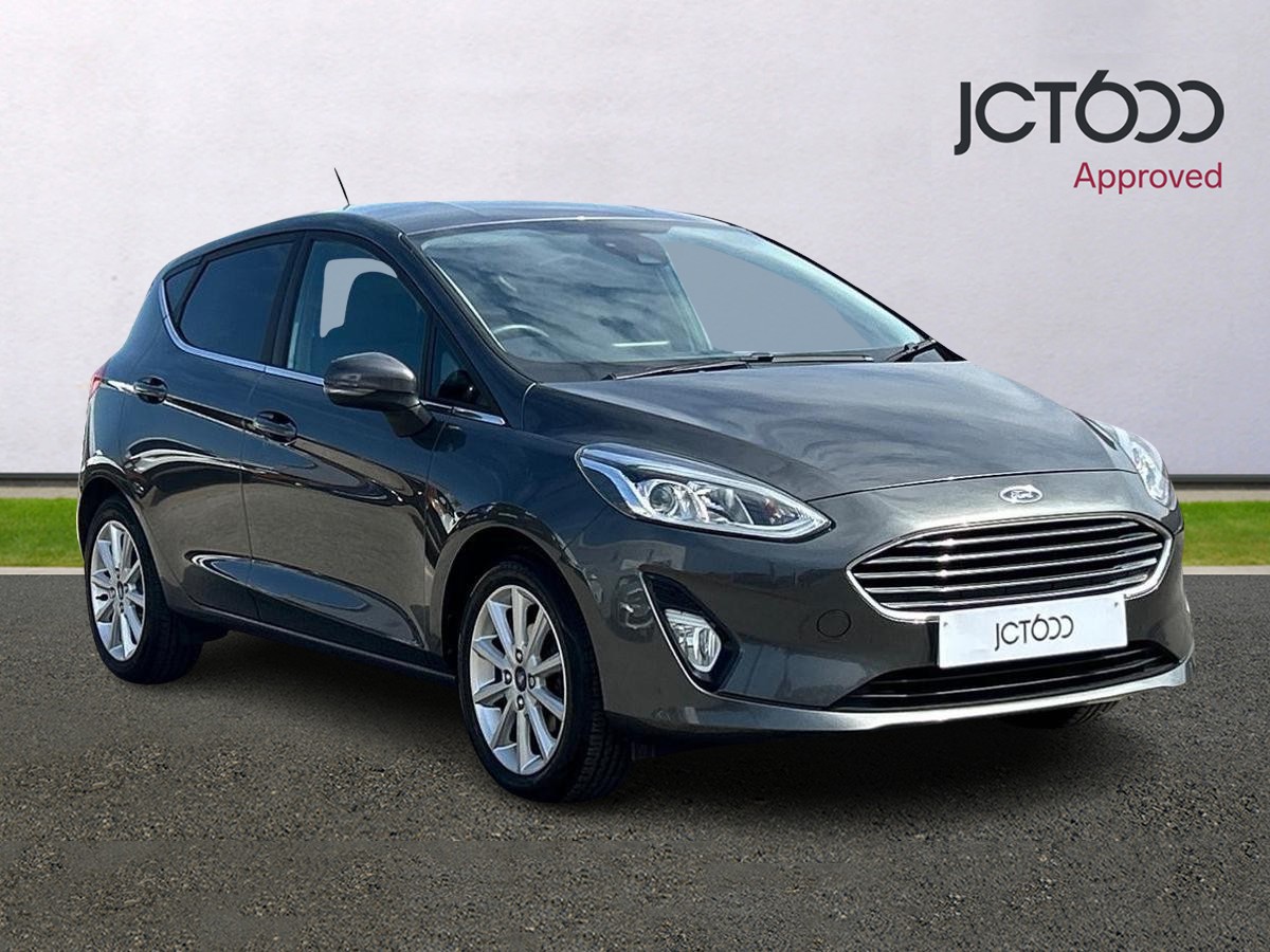 Main listing image - Ford Fiesta