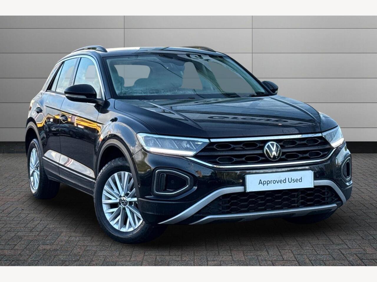 Main listing image - Volkswagen T-Roc