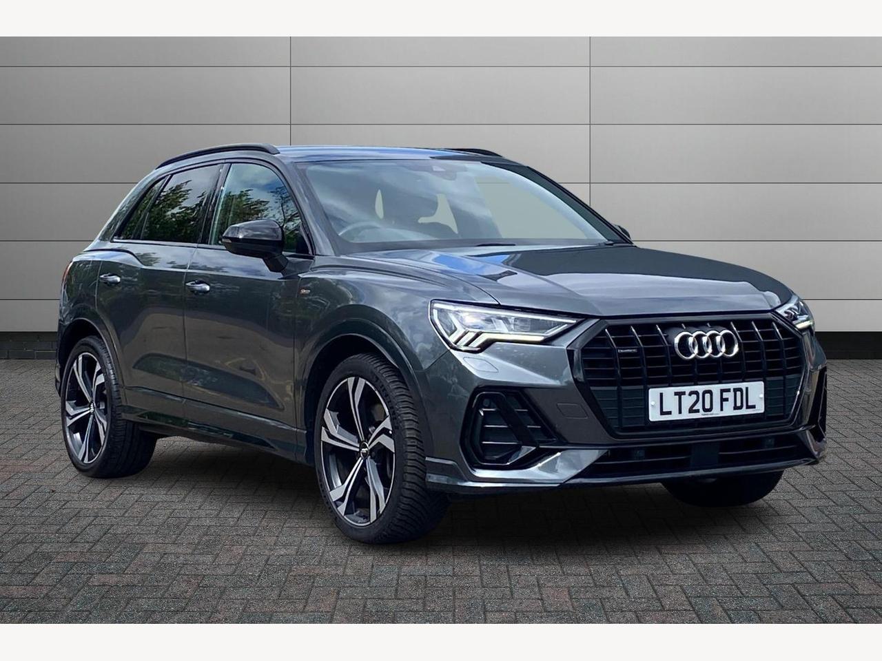 Main listing image - Audi Q3